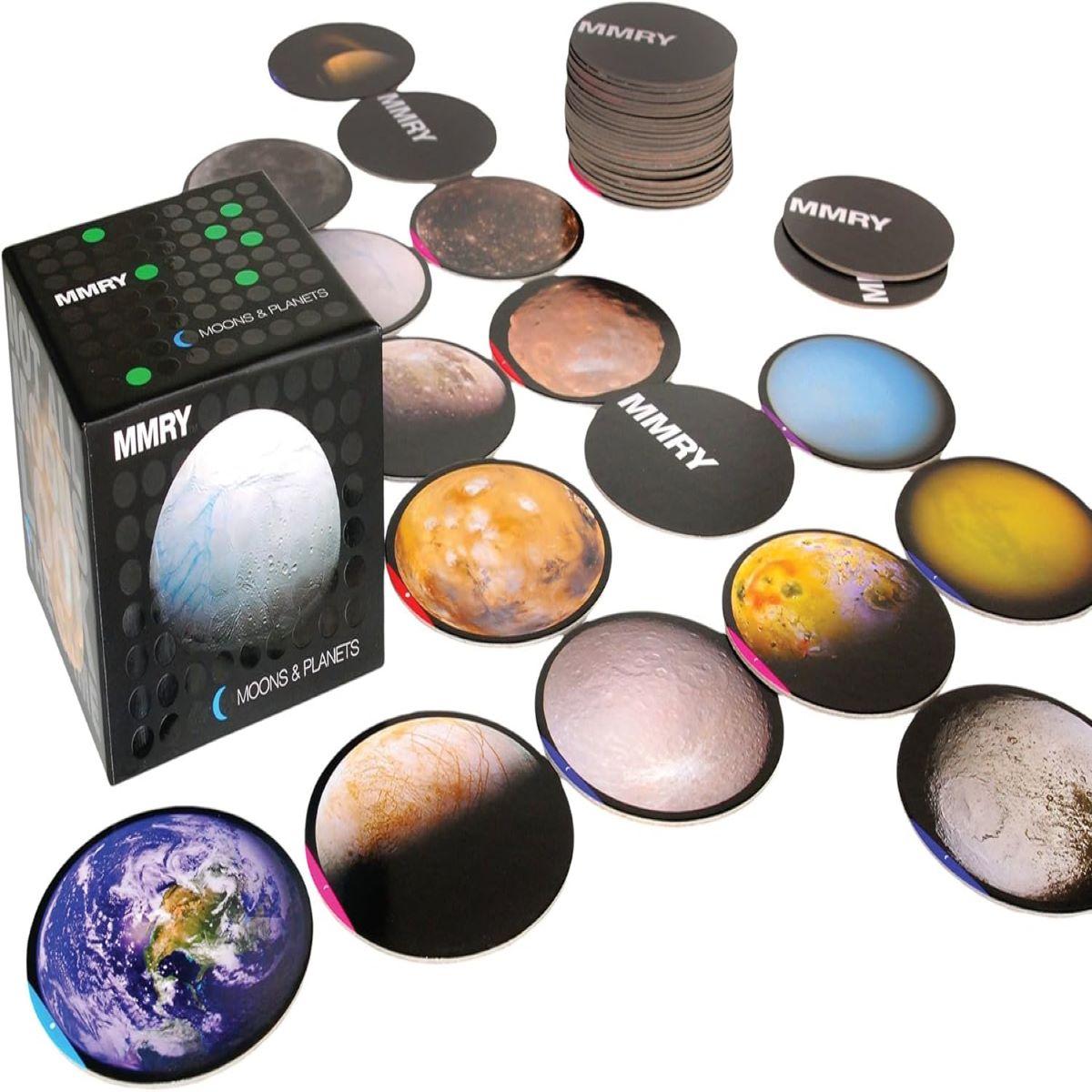 MMRY MOONS AND PLANETS Game